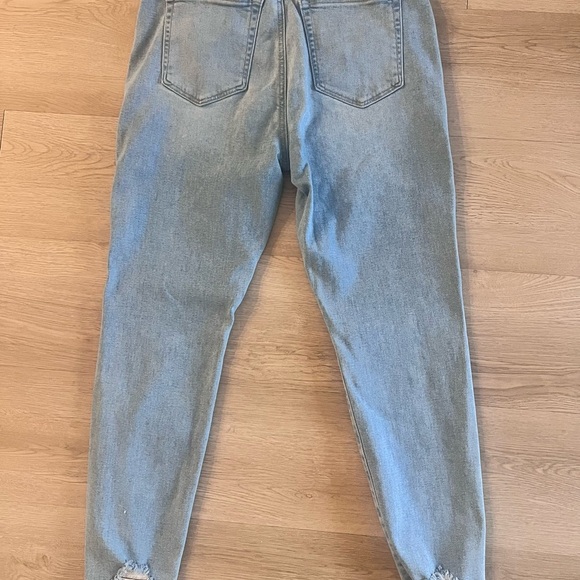 LOFT Light Wash Cropped Jeans - Picture 8 of 9